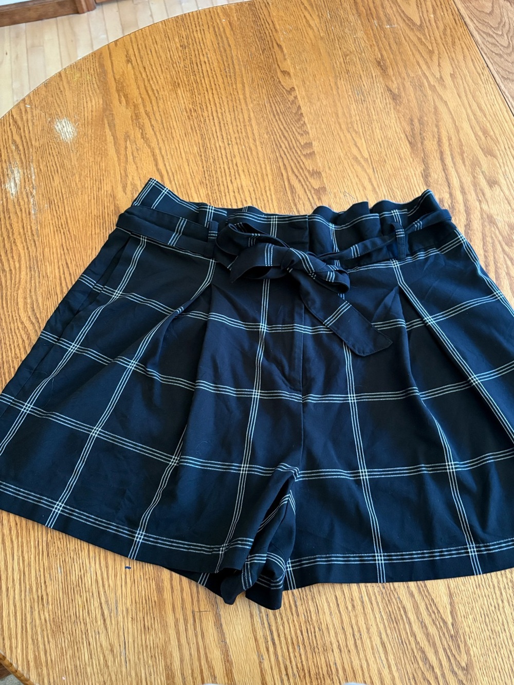 Leith High Waisted Black and White Checkered shorts size XL